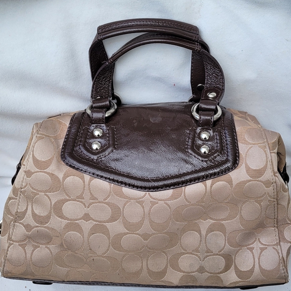 SALE ~ Coach Handbag EUC
